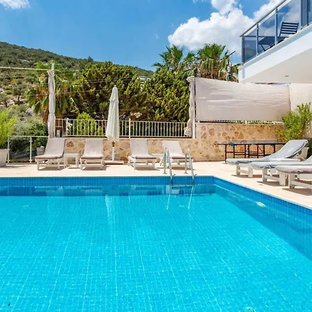 4 Bedroom 1084 * Kalkan