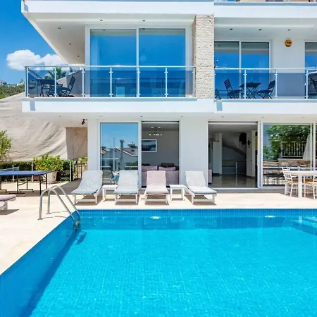 Villa 4 Bedroom 1084