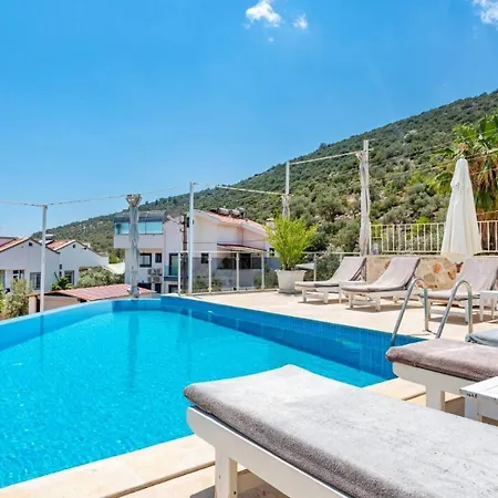 Vila 4 Bedroom
